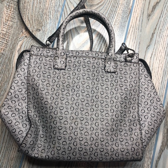 🍁Guess bag - Picture 4 of 7